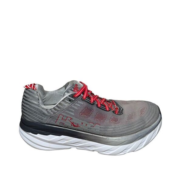 Men\'s Hoka Bondi 6 Gray Running Shoe with Red Accents size 11.5